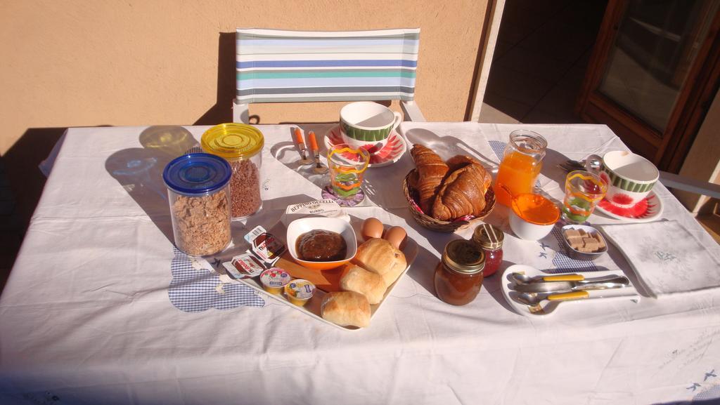 Il Melograno Bed and Breakfast Borgo San Dalmazzo Buitenkant foto